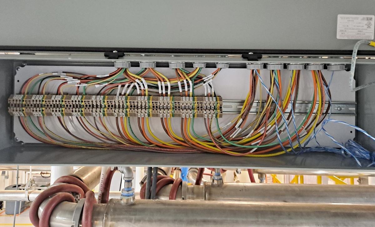 Krislee Electric LLC