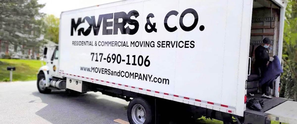 Movers & Co.