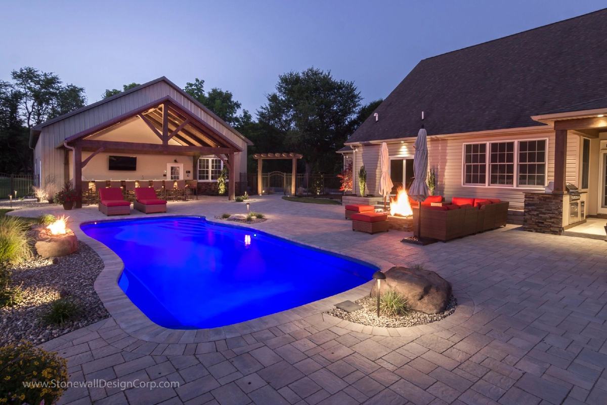 Stonewall Landscaping