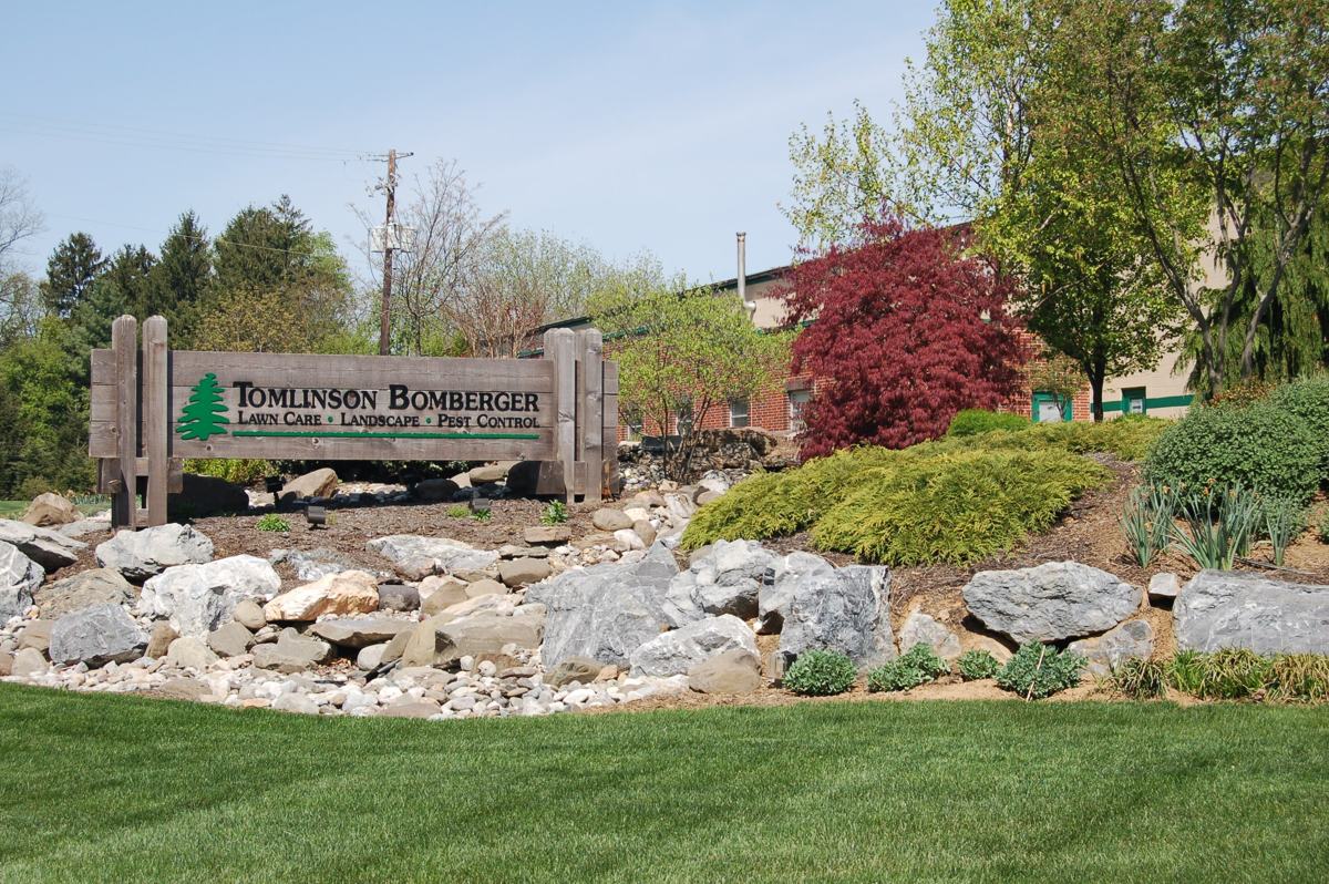 Tomlinson Bomberger Lawn Care & Pest Control
